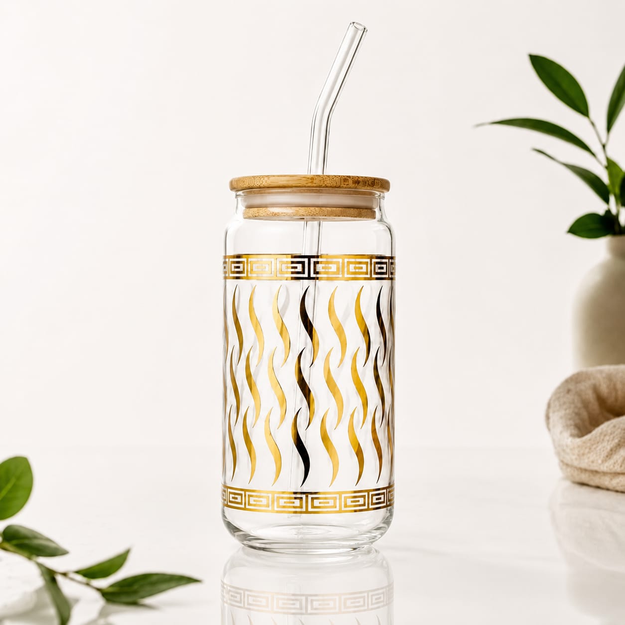 Golden Foil Glass Sipper with Bamboo Lid & Glass Straw – Mug & Can Style